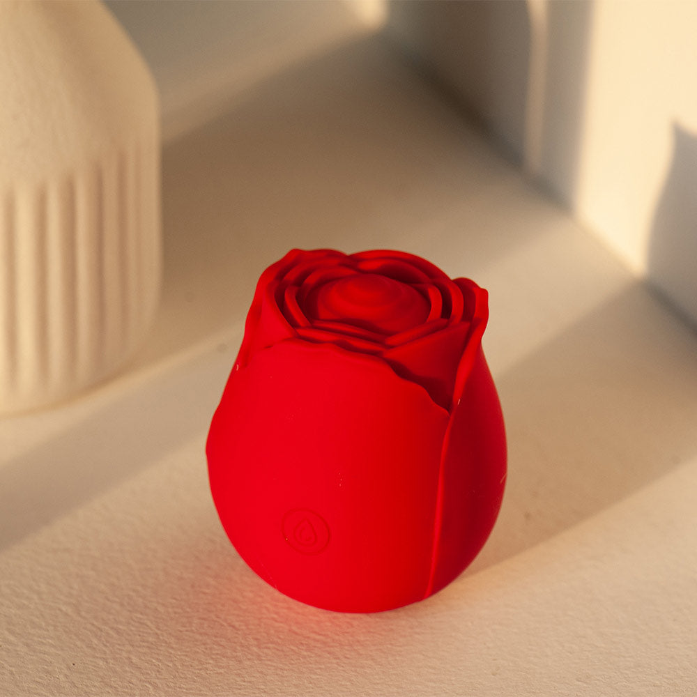 Rose Toy Arouser – Powerful Thump, Quiet Clit
